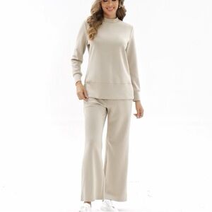 💕NEW Lounge Wear Rayon Blend Sweater with Wide Leg Pants Set Size M Neutral Cozy